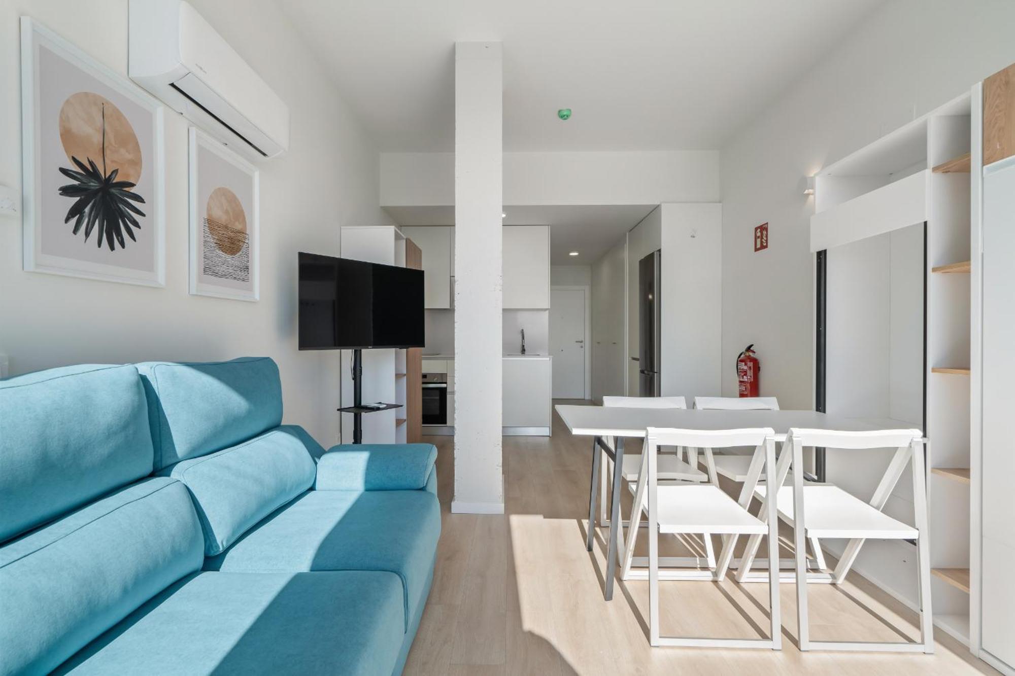 Loft Reformado Industrial Con Garaje Alquiler Temporal Apartment Madrid Exterior photo